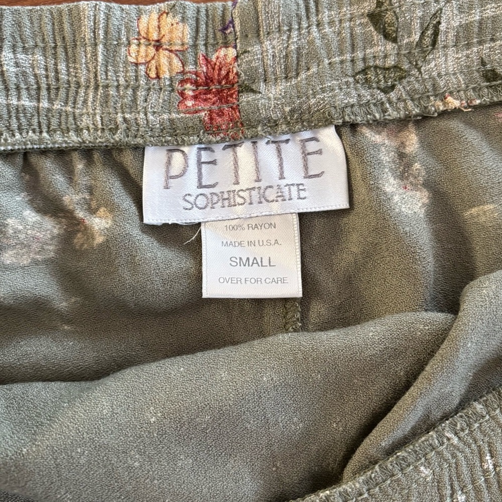 90s wrap skirt, floral and plaid size small - Picture 8 of 9